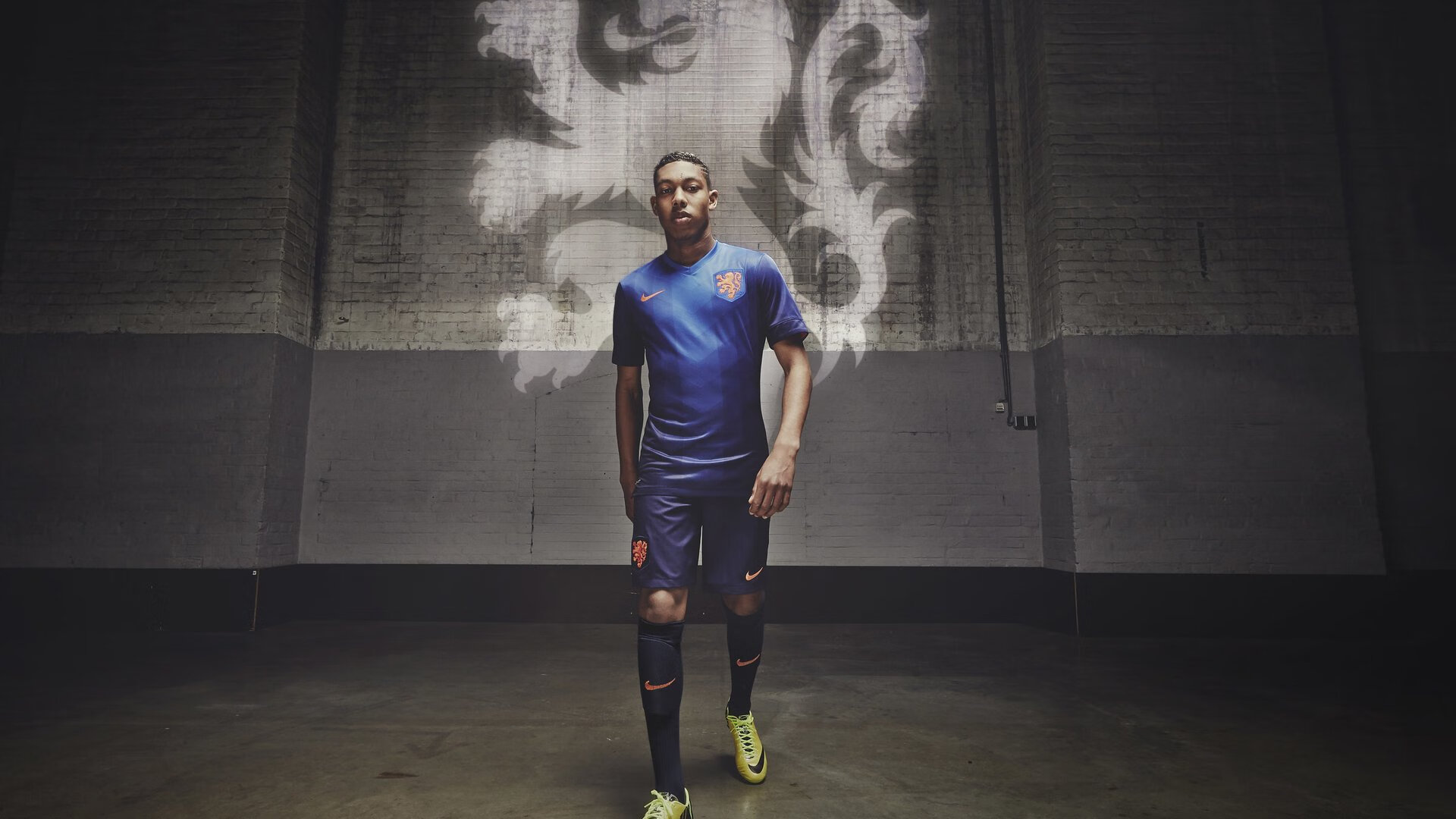 开云体育下载-莱斯特城实力碾压对手，取得胜利继续保持在前列，莱斯特城近况